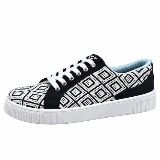 Low Sneaker Yute Otomí Negro